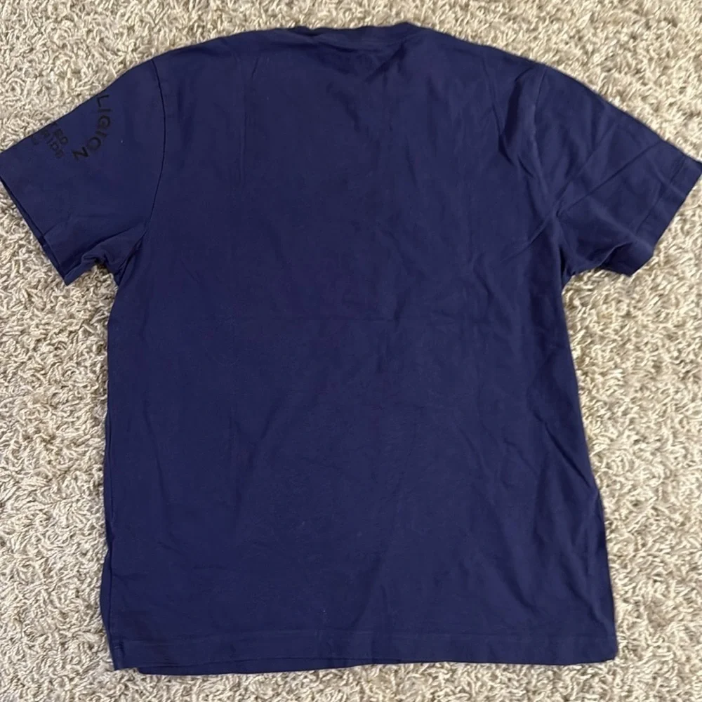 True Religion Navy Blue T-Shirt size medium